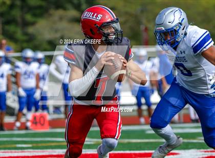Thumbnail 3 in Copiague @ Smithtown East photogallery.