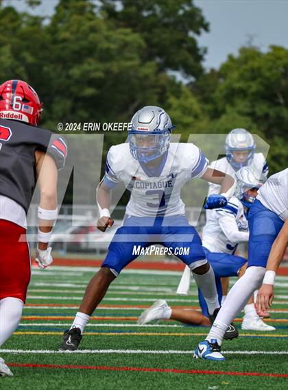 Thumbnail 2 in Copiague @ Smithtown East photogallery.
