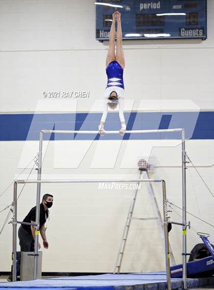 Thumbnail 3 in CHSAA 5A Individual Championships photogallery.