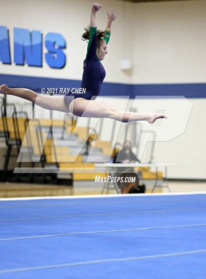 Thumbnail 2 in CHSAA 5A Individual Championships photogallery.