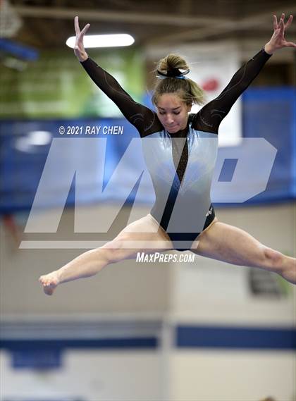 Thumbnail 3 in CHSAA 5A Individual Championships photogallery.