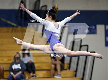 Thumbnail 1 in CHSAA 5A Individual Championships photogallery.