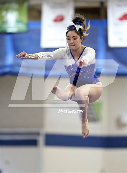 Thumbnail 2 in CHSAA 5A Individual Championships photogallery.