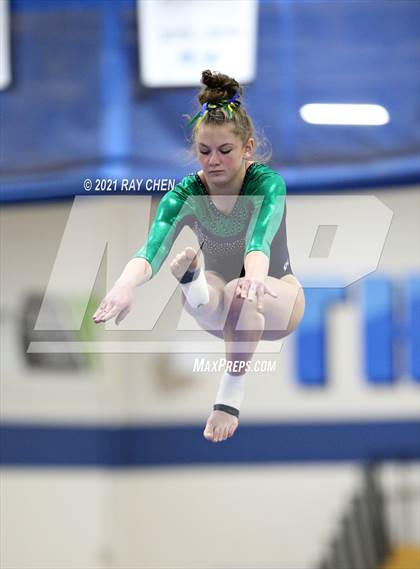 Thumbnail 2 in CHSAA 5A Individual Championships photogallery.
