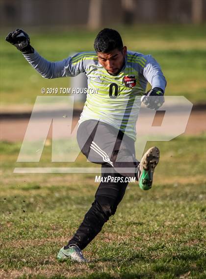 Thumbnail 1 in Sierra Vista @ Azusa photogallery.
