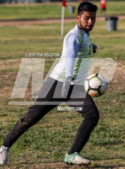 Thumbnail 1 in Sierra Vista @ Azusa photogallery.