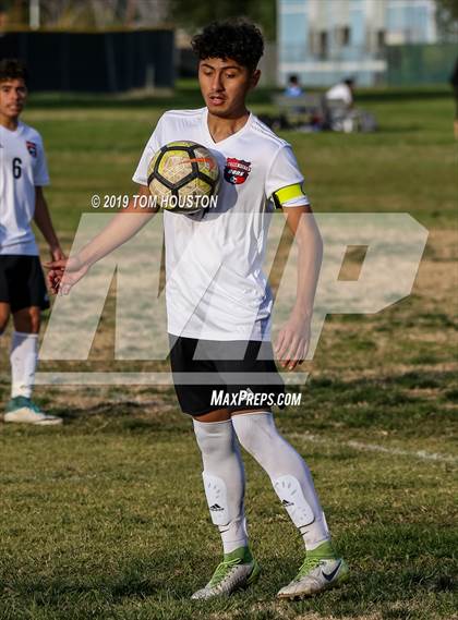 Thumbnail 2 in Sierra Vista @ Azusa photogallery.