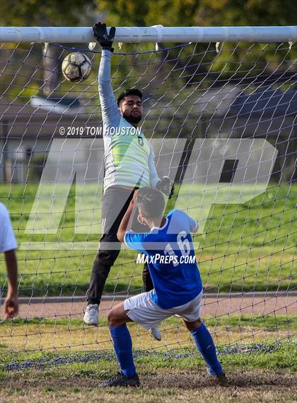 Thumbnail 2 in Sierra Vista @ Azusa photogallery.