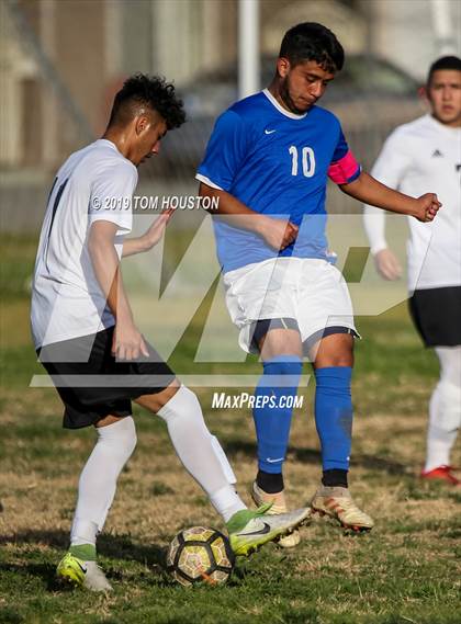 Thumbnail 1 in Sierra Vista @ Azusa photogallery.