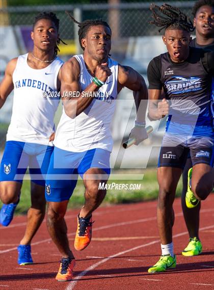 Thumbnail 1 in Thibodaux(Tiger Relays) photogallery.