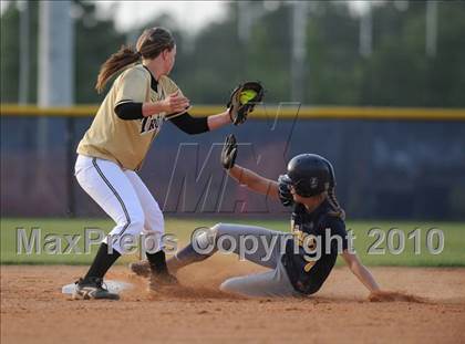 Thumbnail 2 in South Johnston vs D.H. Conely (NCHSAA 3A Playoffs) photogallery.