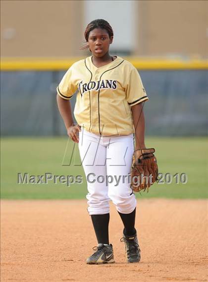 Thumbnail 3 in South Johnston vs D.H. Conely (NCHSAA 3A Playoffs) photogallery.