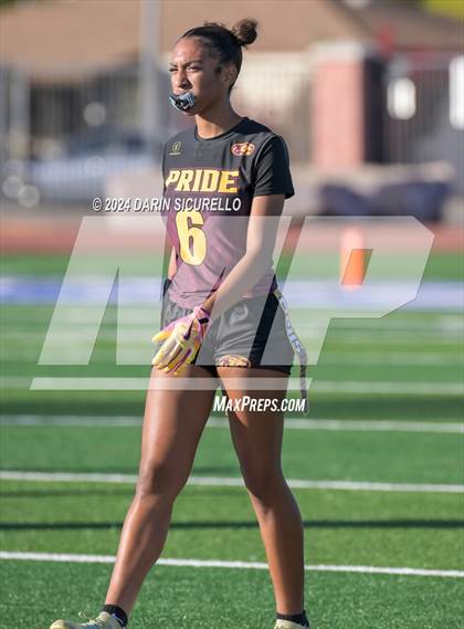 Thumbnail 3 in Canyon View vs Mountain Pointe (AIA 5A Division Final) photogallery.