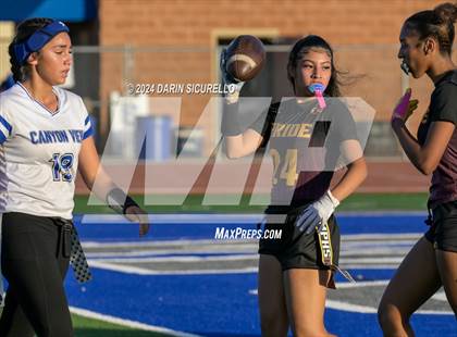 Thumbnail 1 in Canyon View vs Mountain Pointe (AIA 5A Division Final) photogallery.