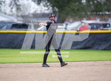 Thumbnail 2 in St. James @ Thibodaux (Scrimmage) photogallery.