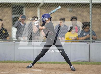 Thumbnail 2 in St. James @ Thibodaux (Scrimmage) photogallery.