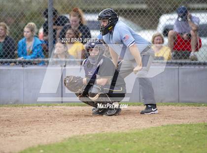Thumbnail 2 in St. James @ Thibodaux (Scrimmage) photogallery.