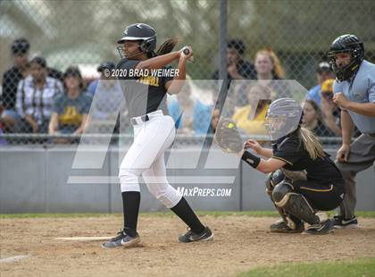 Thumbnail 3 in St. James @ Thibodaux (Scrimmage) photogallery.