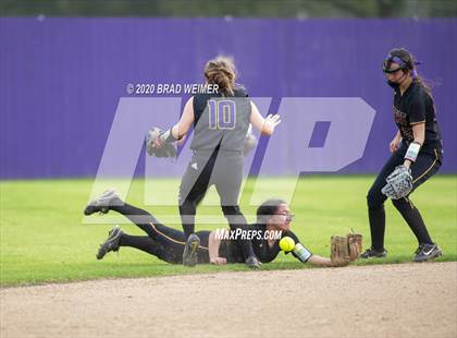 Thumbnail 2 in St. James @ Thibodaux (Scrimmage) photogallery.