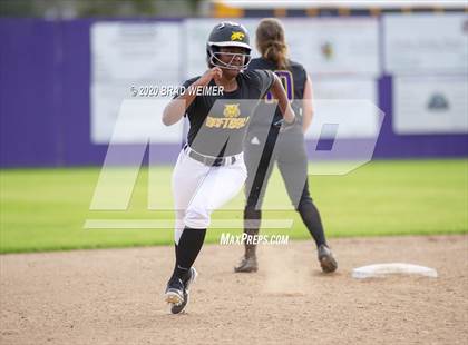 Thumbnail 2 in St. James @ Thibodaux (Scrimmage) photogallery.