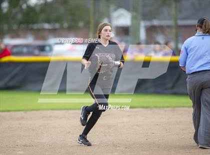 Thumbnail 1 in St. James @ Thibodaux (Scrimmage) photogallery.