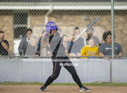 Thumbnail 3 in St. James @ Thibodaux (Scrimmage) photogallery.