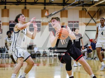 Thumbnail 3 in St. Mary's vs Old Rochester Regional (MIAA Division 3 Semifinal) photogallery.