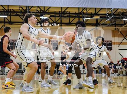 Thumbnail 2 in St. Mary's vs Old Rochester Regional (MIAA Division 3 Semifinal) photogallery.