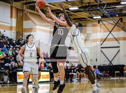 Thumbnail 2 in St. Mary's vs Old Rochester Regional (MIAA Division 3 Semifinal) photogallery.