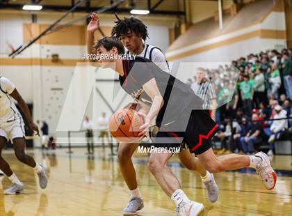 Thumbnail 3 in St. Mary's vs Old Rochester Regional (MIAA Division 3 Semifinal) photogallery.