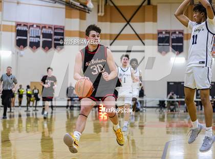 Thumbnail 2 in St. Mary's vs Old Rochester Regional (MIAA Division 3 Semifinal) photogallery.