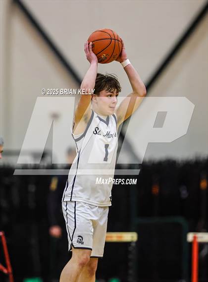 Thumbnail 2 in St. Mary's vs Old Rochester Regional (MIAA Division 3 Semifinal) photogallery.