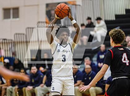 Thumbnail 3 in St. Mary's vs Old Rochester Regional (MIAA Division 3 Semifinal) photogallery.