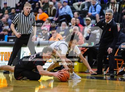 Thumbnail 2 in St. Mary's vs Old Rochester Regional (MIAA Division 3 Semifinal) photogallery.