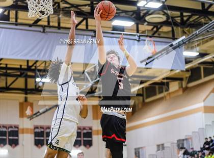 Thumbnail 1 in St. Mary's vs Old Rochester Regional (MIAA Division 3 Semifinal) photogallery.