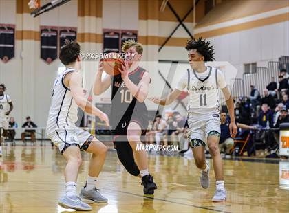 Thumbnail 2 in St. Mary's vs Old Rochester Regional (MIAA Division 3 Semifinal) photogallery.