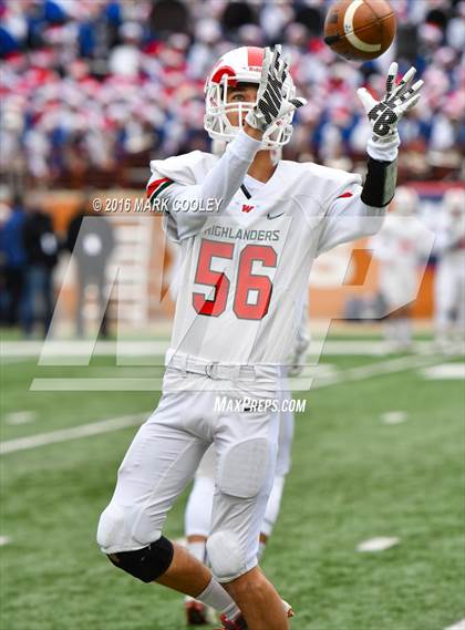 Thumbnail 2 in The Woodlands vs. Allen (UIL 6A Semifinal) photogallery.