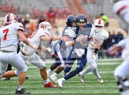 Thumbnail 3 in The Woodlands vs. Allen (UIL 6A Semifinal) photogallery.