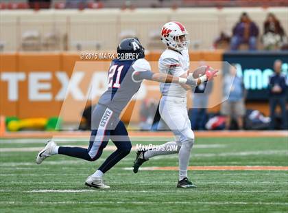 Thumbnail 1 in The Woodlands vs. Allen (UIL 6A Semifinal) photogallery.