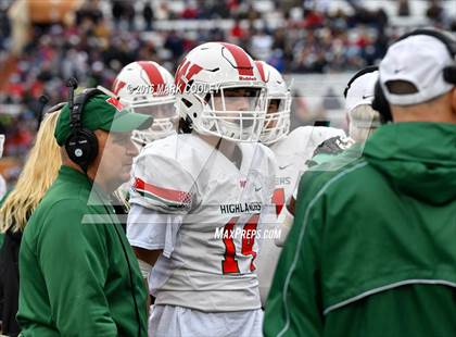 Thumbnail 3 in The Woodlands vs. Allen (UIL 6A Semifinal) photogallery.
