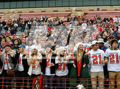 Thumbnail 3 in The Woodlands vs. Allen (UIL 6A Semifinal) photogallery.