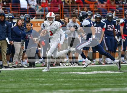 Thumbnail 3 in The Woodlands vs. Allen (UIL 6A Semifinal) photogallery.