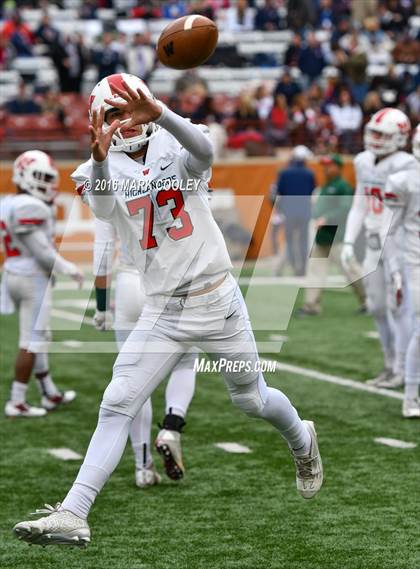 Thumbnail 2 in The Woodlands vs. Allen (UIL 6A Semifinal) photogallery.