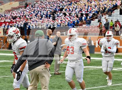 Thumbnail 2 in The Woodlands vs. Allen (UIL 6A Semifinal) photogallery.