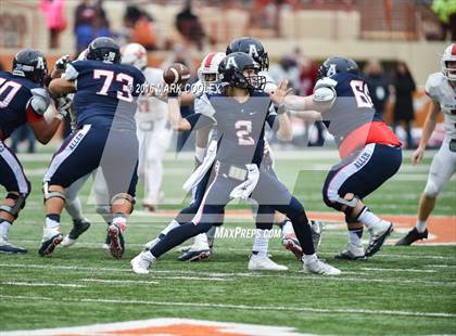Thumbnail 2 in The Woodlands vs. Allen (UIL 6A Semifinal) photogallery.