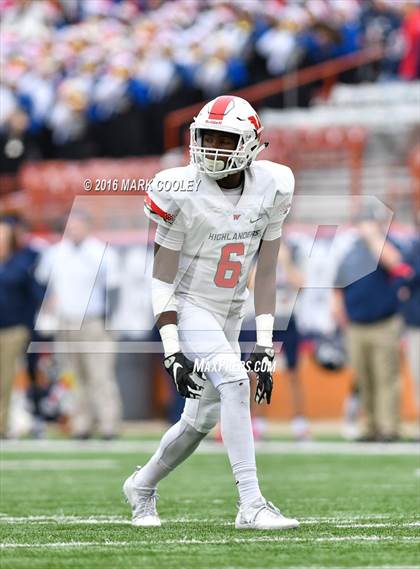 Thumbnail 1 in The Woodlands vs. Allen (UIL 6A Semifinal) photogallery.