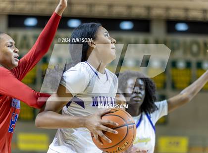 Thumbnail 3 in Cooper vs. Midland (Byron Johnston Holiday Classic) photogallery.