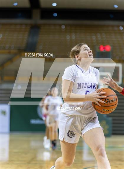 Thumbnail 3 in Cooper vs. Midland (Byron Johnston Holiday Classic) photogallery.