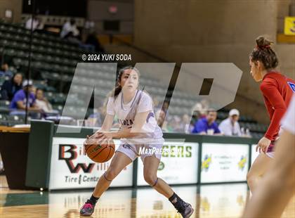 Thumbnail 3 in Cooper vs. Midland (Byron Johnston Holiday Classic) photogallery.