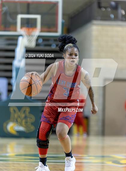 Thumbnail 1 in Cooper vs. Midland (Byron Johnston Holiday Classic) photogallery.